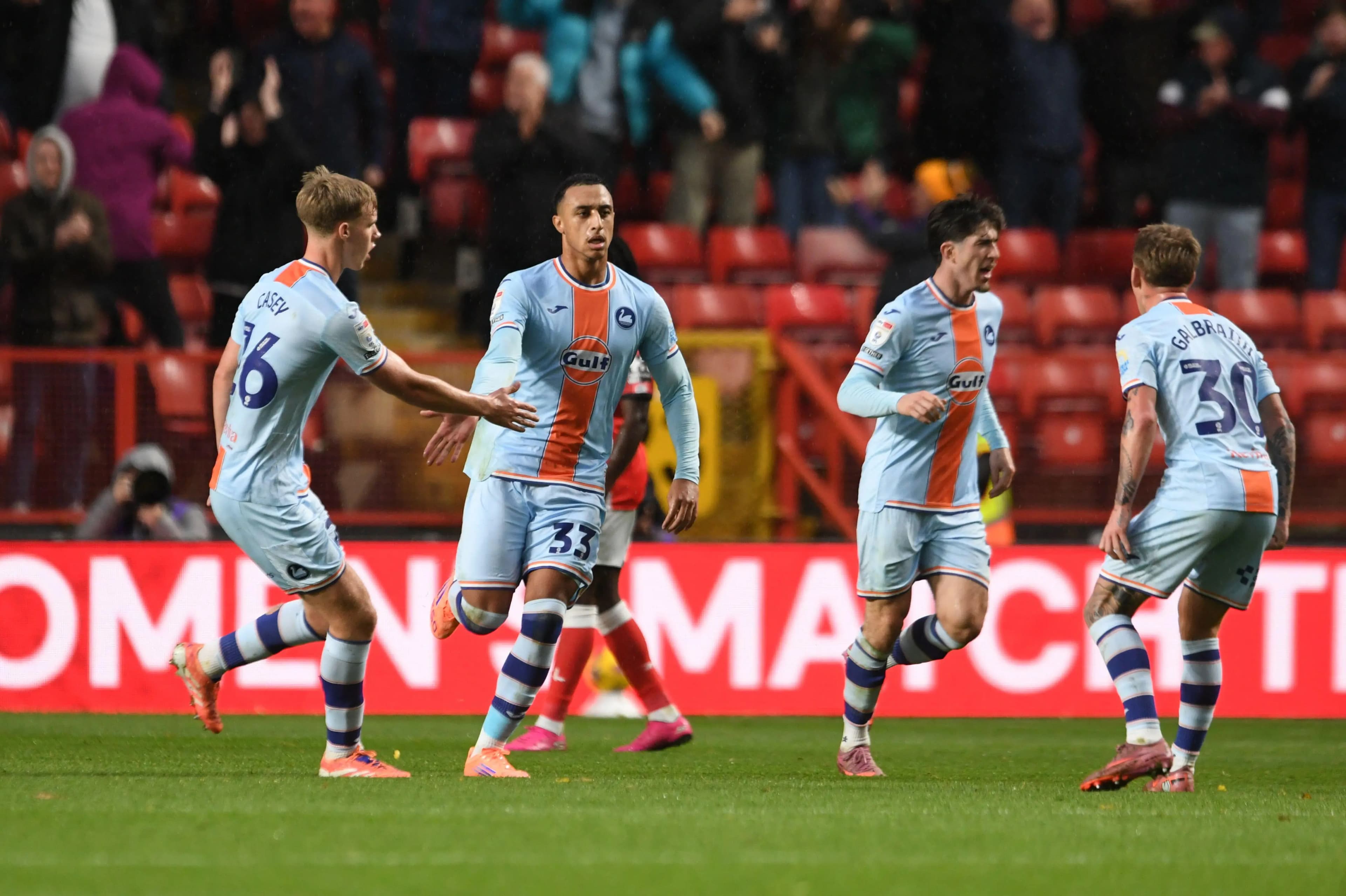 Adam Idah, Swansea City. Pic. Alamy