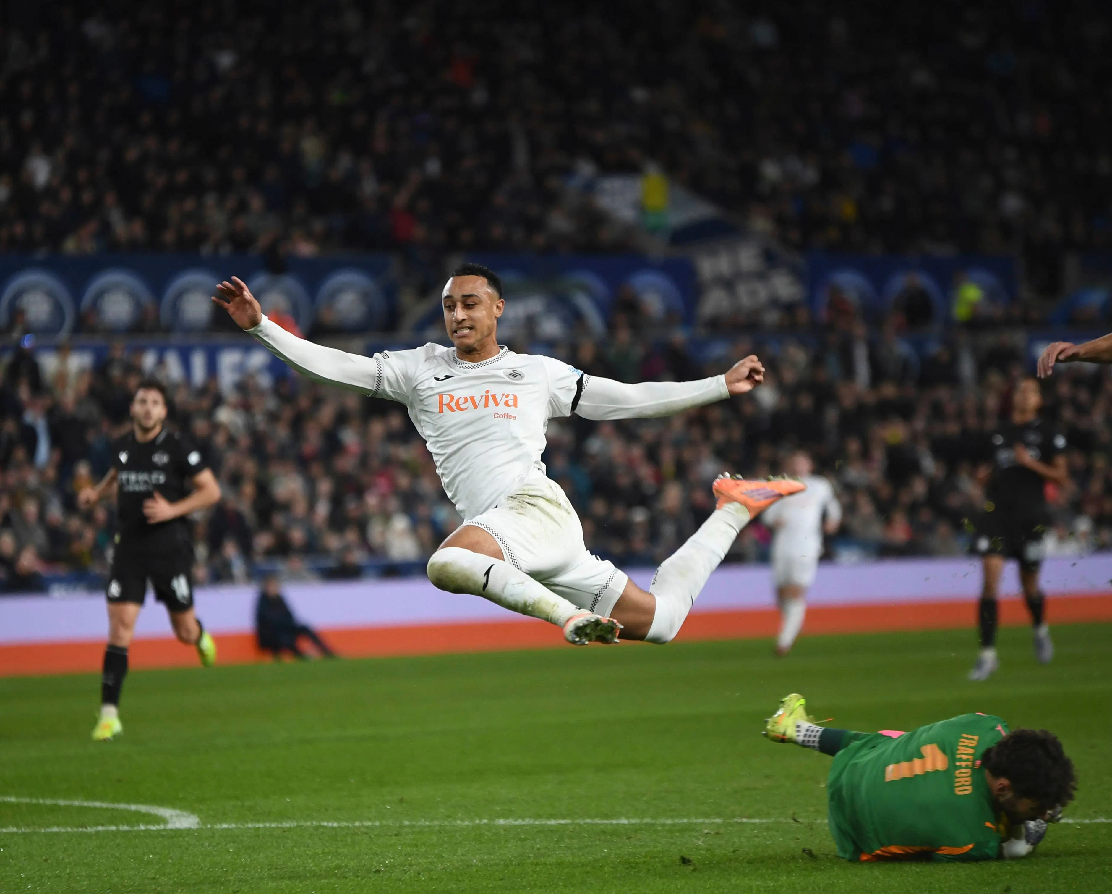 Adam Idah of Swansea City. Pic. Alamy