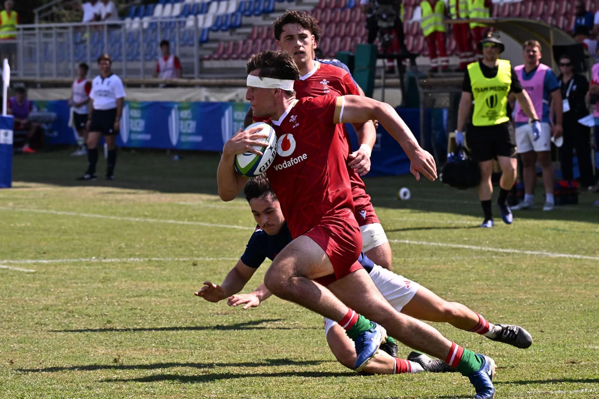 Wales U20s in action in Italy. Pic. Alamy
