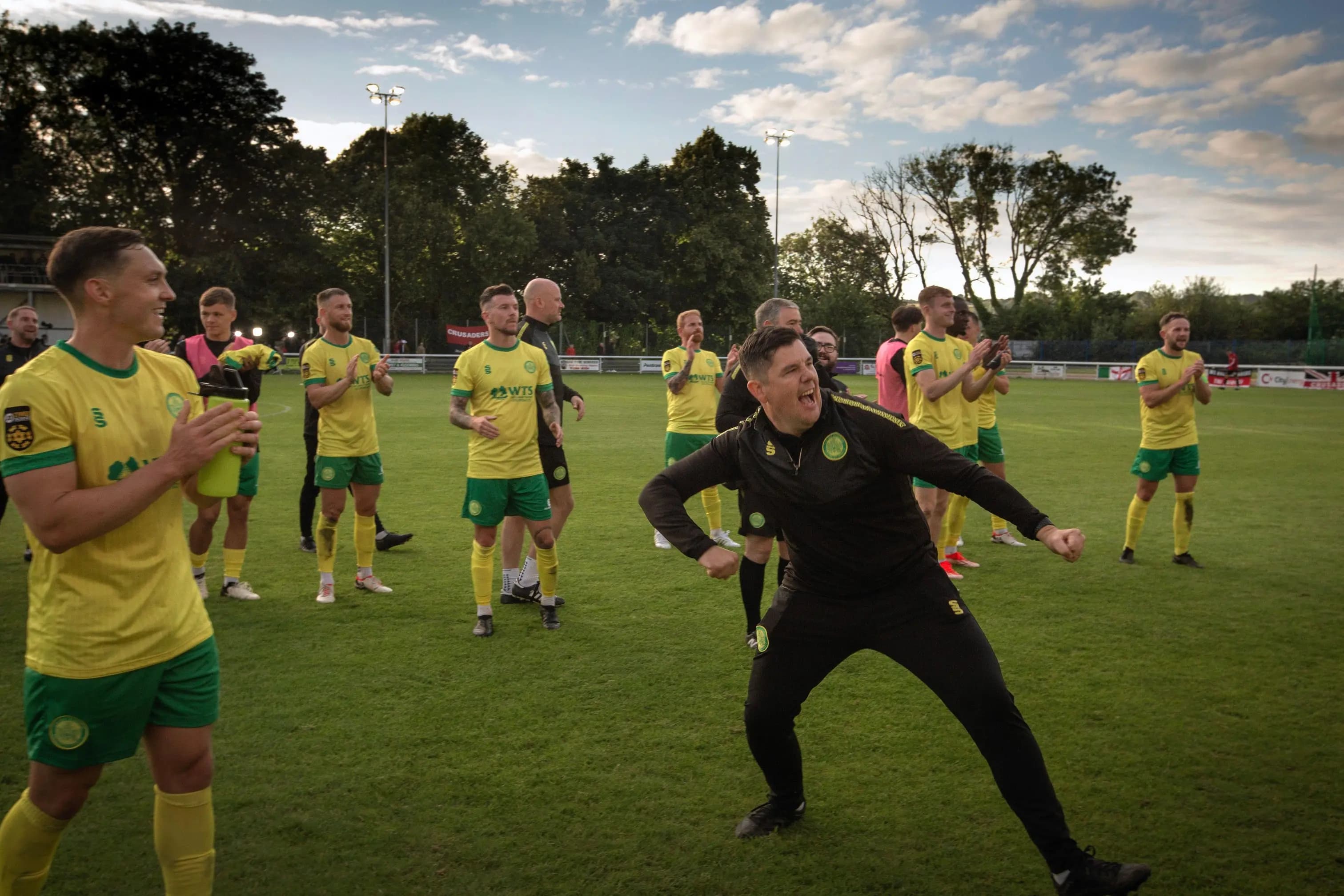Richard Davies Caernarfon Town. Pic. Alamy