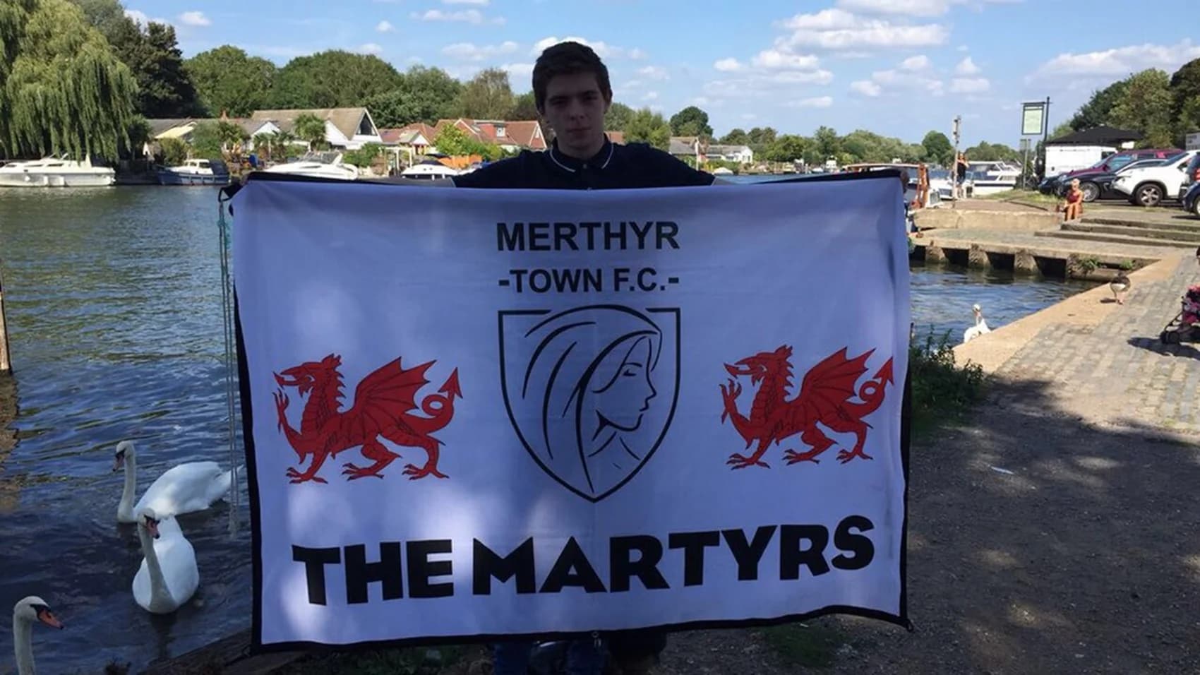 Martyrs fans went on a River Thames boat trip before their team played Walton Casuals in Surrey.