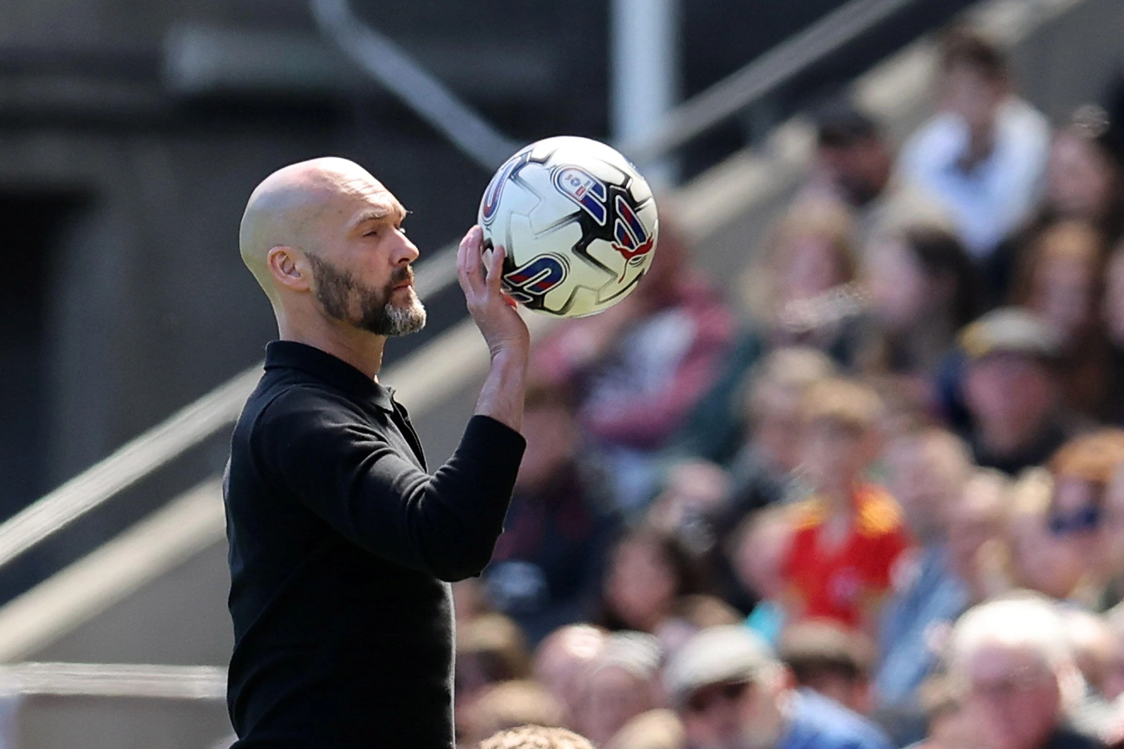 Luke Williams at the Swansea city v Millwall game held at the Swansea.com Stadium - 4th May 2024 Cr: Andrew Orchard/Alamy