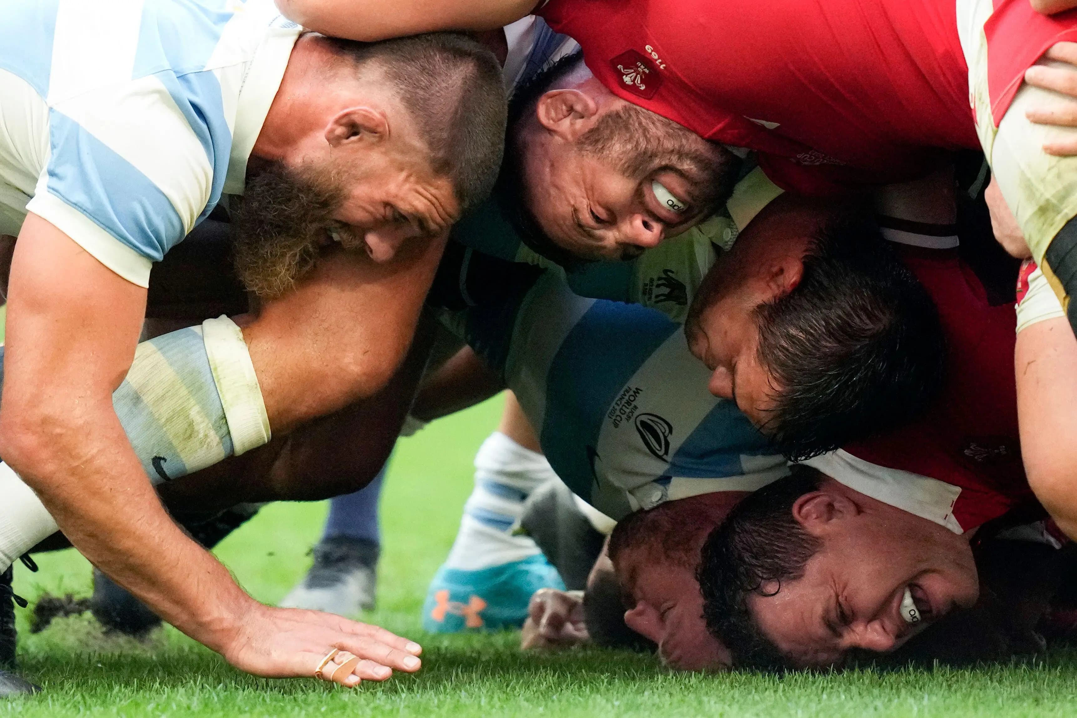 Players contest a scrum during the Rugby World Cup quarterfinal. Pic. Alamy