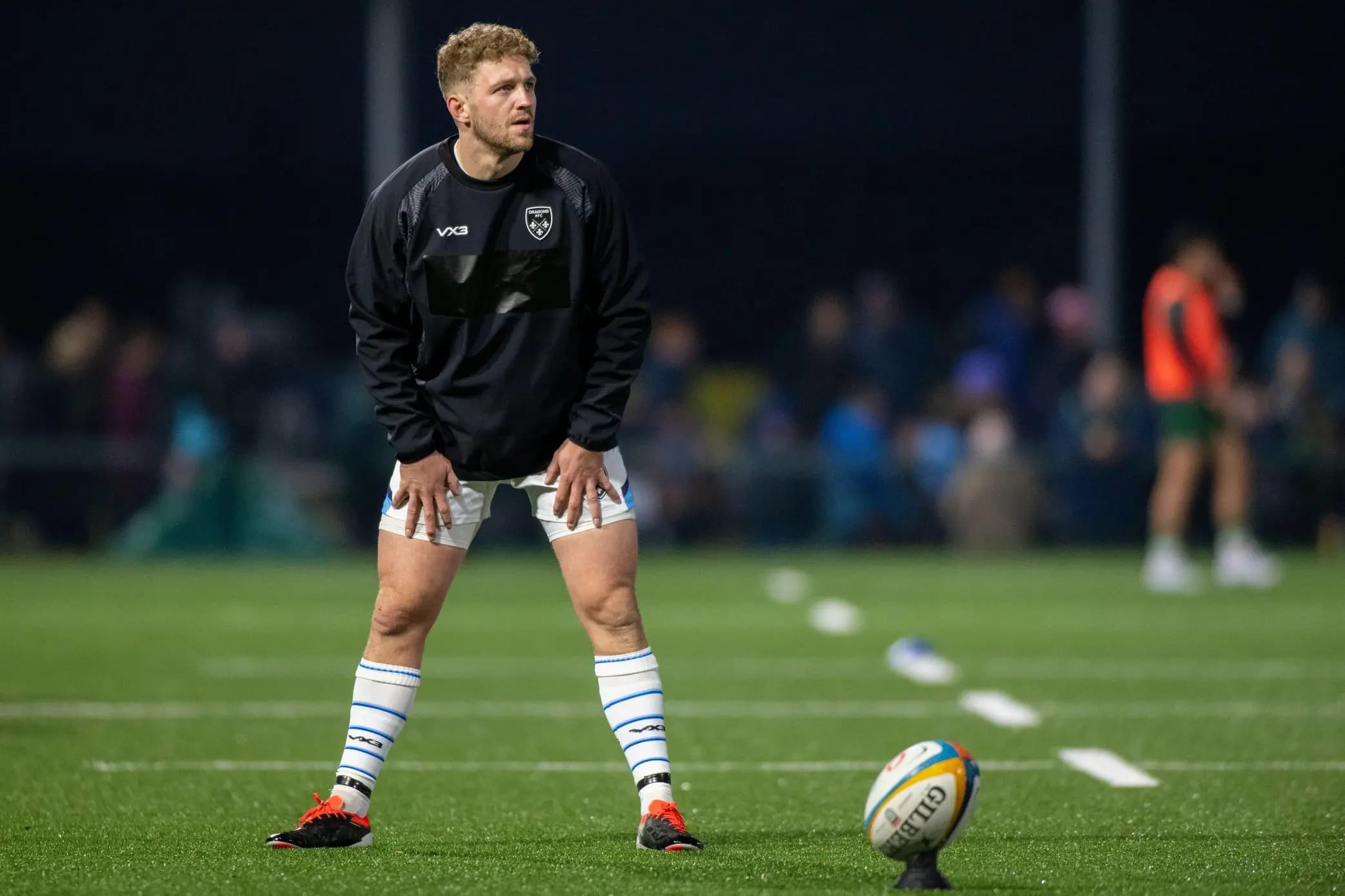 Angus O'Brien of Dragons. Pic. Alamy