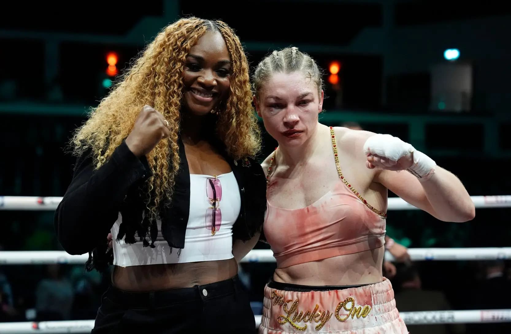 Lauren Price (right) poses with US boxer Claressa Shields. Pic. Alamy