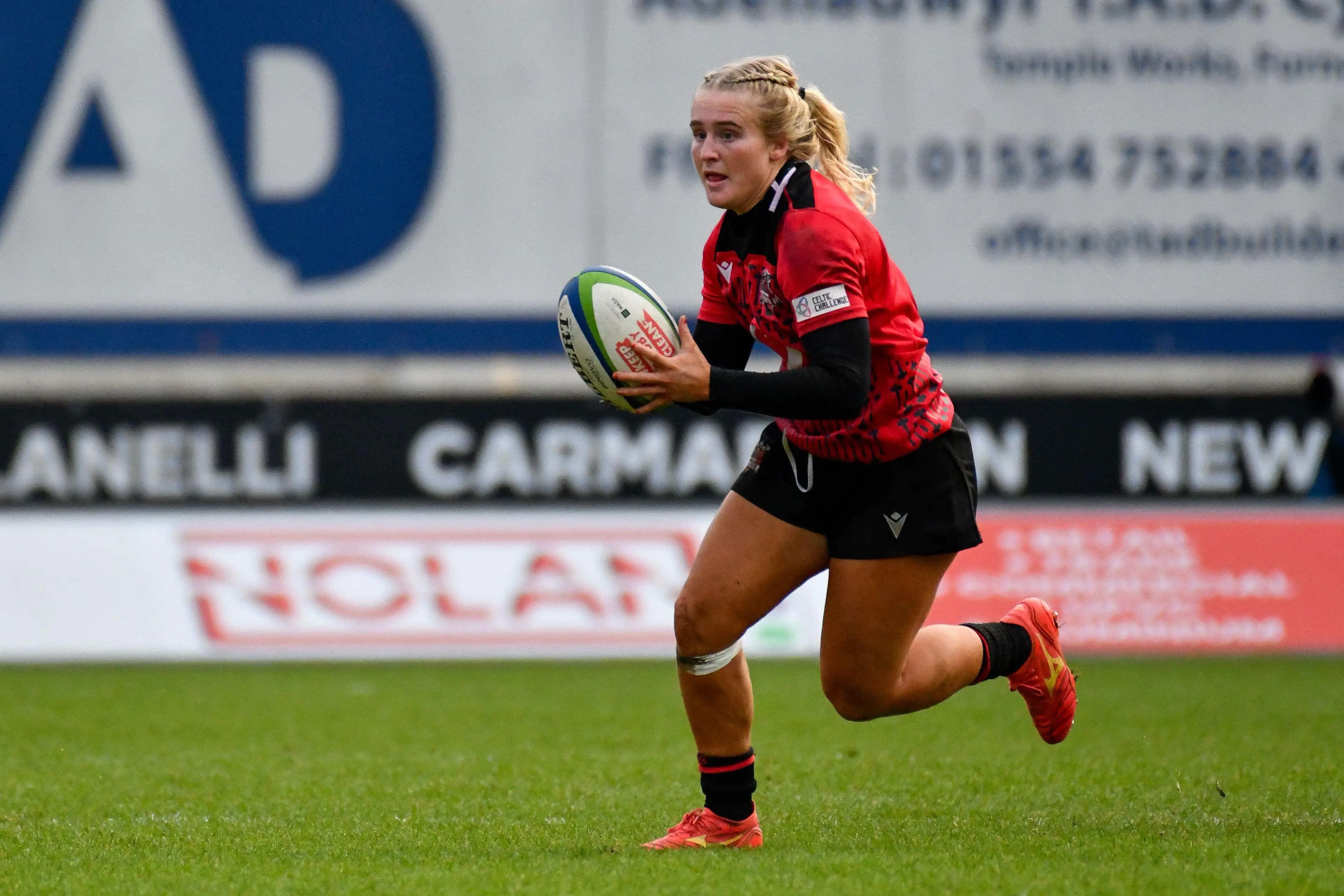 New Wales cap Seren Singleton of Brython Thunder. Pic. Alamy