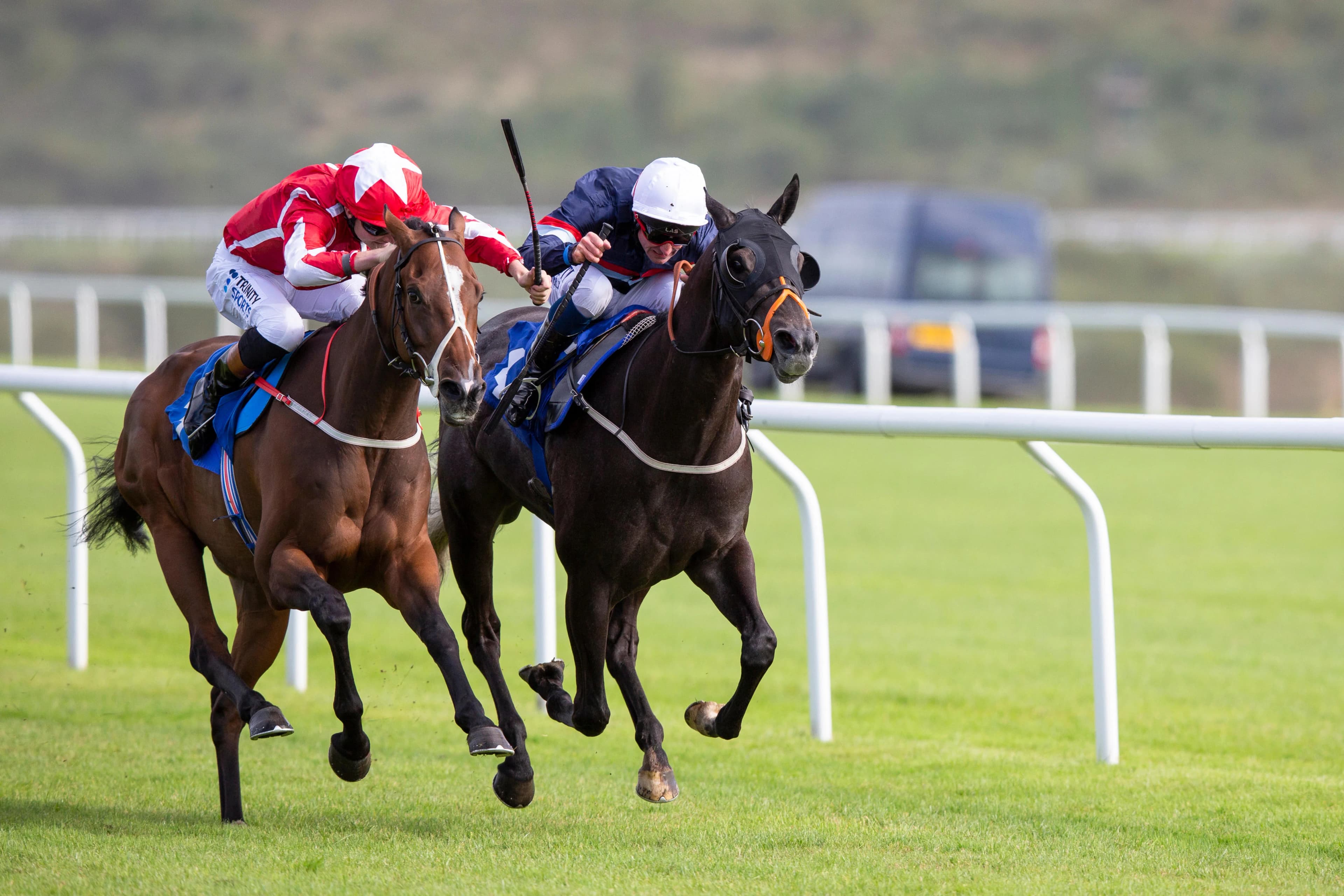 Ffos Las on race day Cr Gruffydd Thomas / Alamy