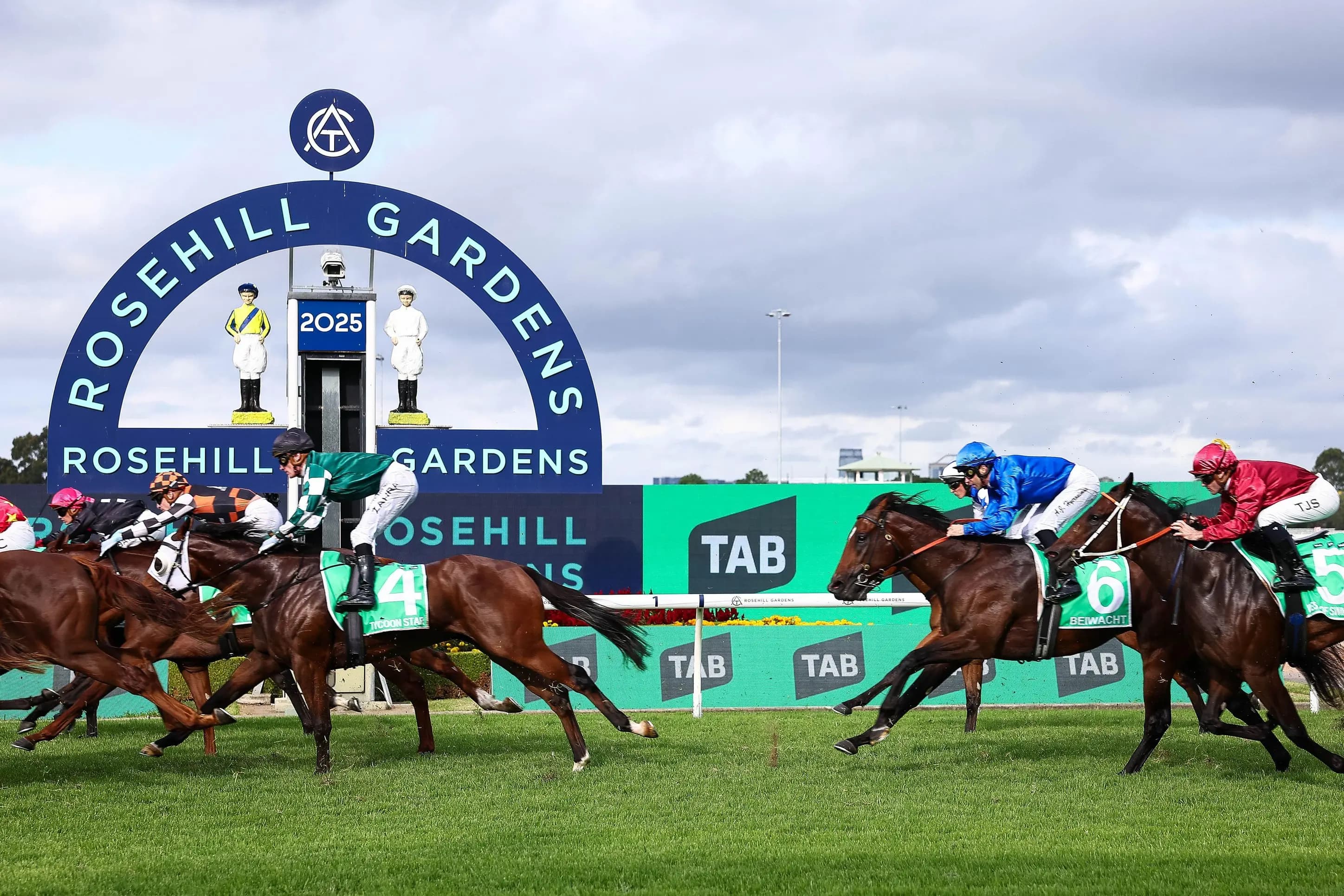 Rosehill Gardens Racecourse, Rosehill, Sydney, Australia. Pic: Alamy