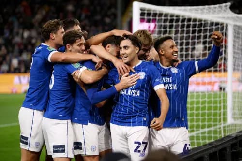 Cardiff City's Joel Colwill (centre). Pic. Alamy