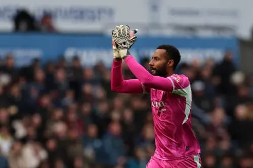 Lawrence Vigouroux, the goalkeeper of Swansea city. Pic. Alamy