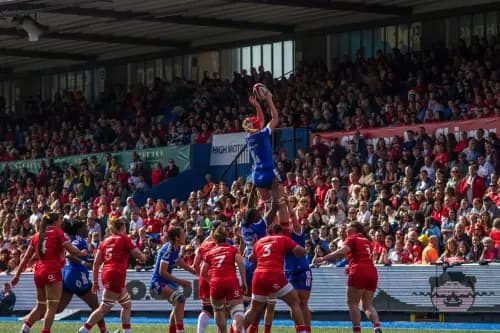 French second row Kiara Zago catches lineout ball during Wales versus France. Pic: Alamy